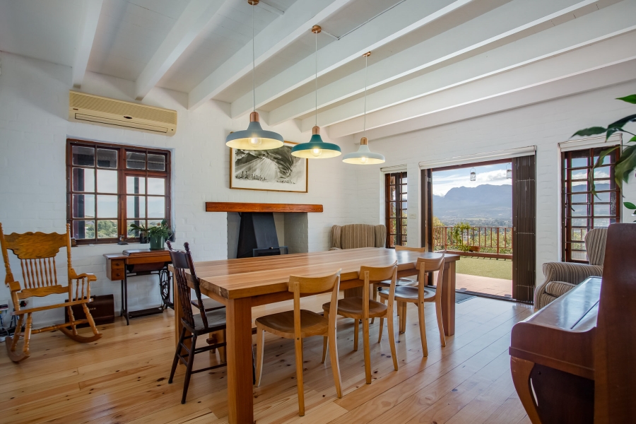 4 Bedroom Property for Sale in Bertville Western Cape